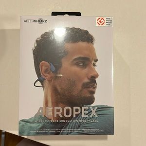 Aftershokz Aeropex wireless headphones l. NWT. Never used and still in packaging